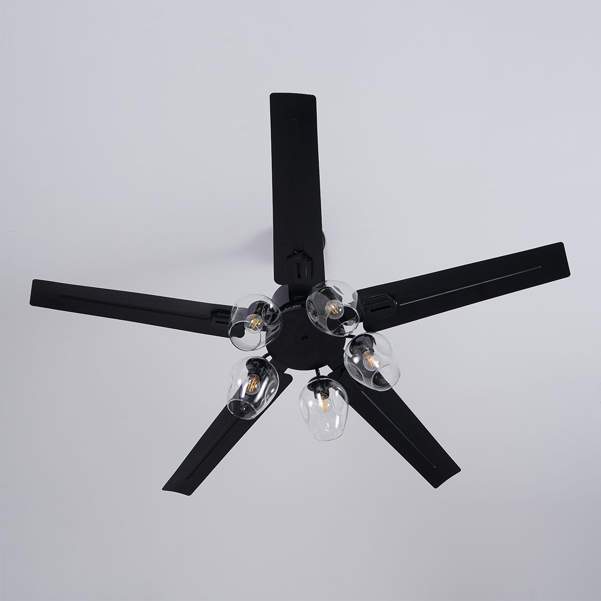 Ventilateur de Plafond en Verre - Circulation d'Air Silencieuse et Élégante