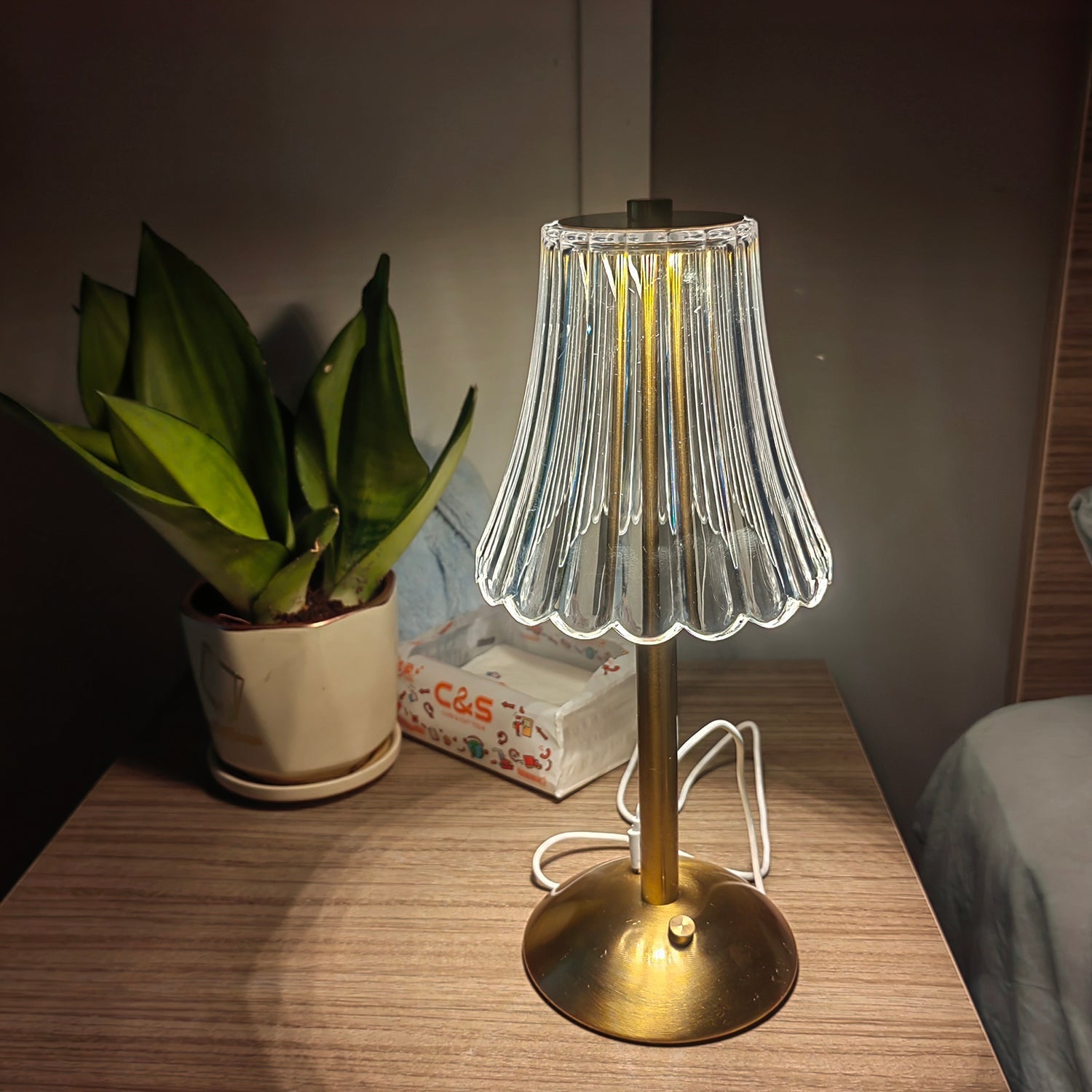 Lampe de Table Portable Élégante - Design Raffiné et Éclairage LED