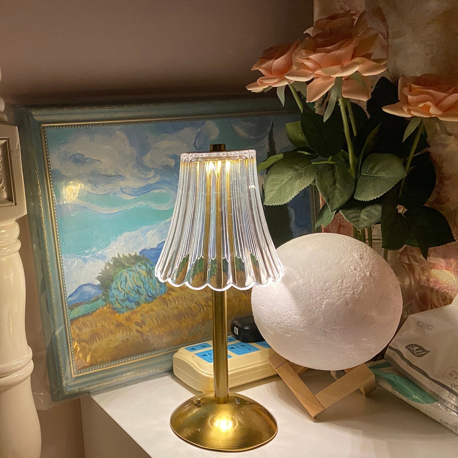Lampe de Table Portable Élégante - Design Raffiné et Éclairage LED