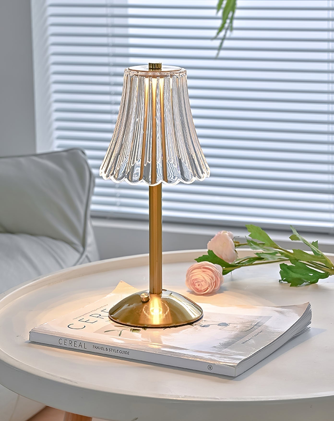 Lampe de Table Portable Élégante - Design Raffiné et Éclairage LED