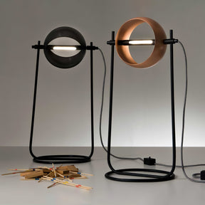 Lampe de Table Design Innovant - Abat-jour Réglable et LED Écoénergétique