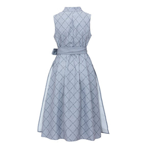 Robe Dirndl Grise Élégante - Style Traditionnel avec Tablier pour Oktoberfest