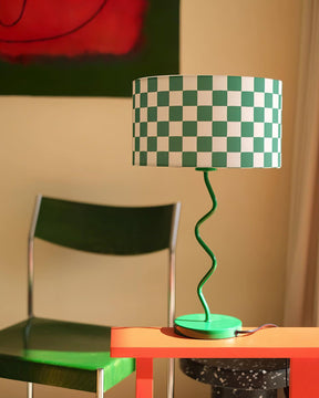 Lampe de Table en Damier Vert - Élégance Rétro et Lumière Chaleureuse