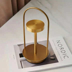 Lampe de Table Rétro Élégante - Design Sophistiqué et Portable