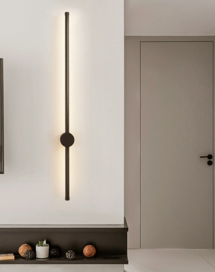 Applique Murale Minimaliste avec Prise - Éclairage Élégant et Fonctionnel