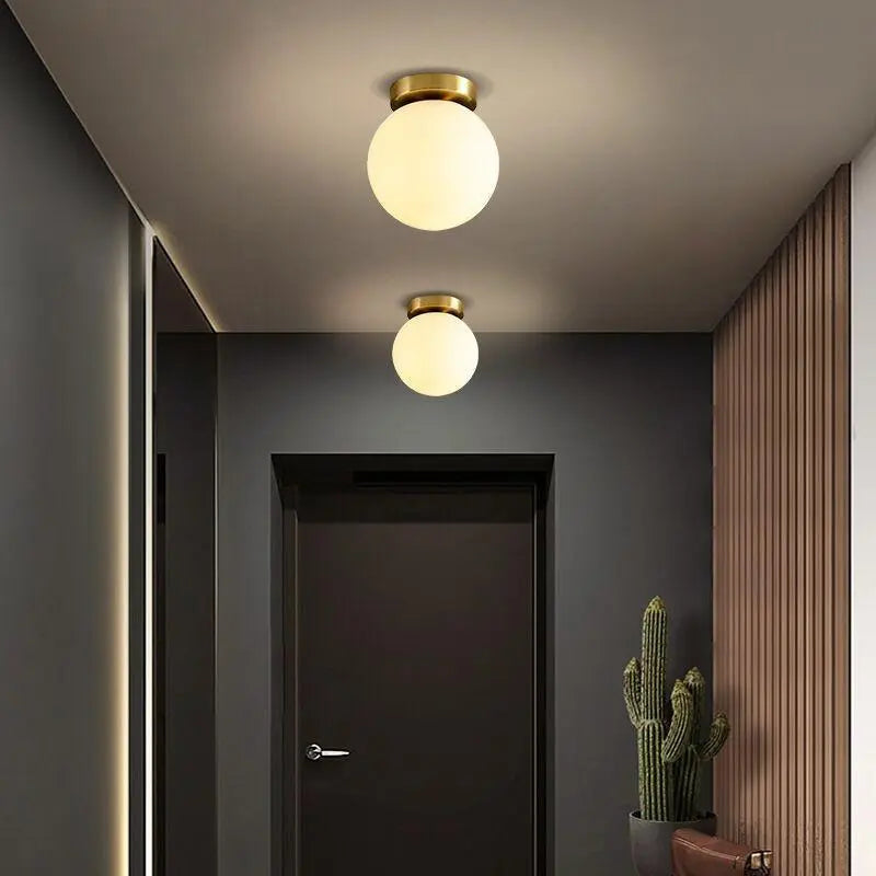 Lampe LED Scandinave en Verre - Design Élégant et Énergie Efficace