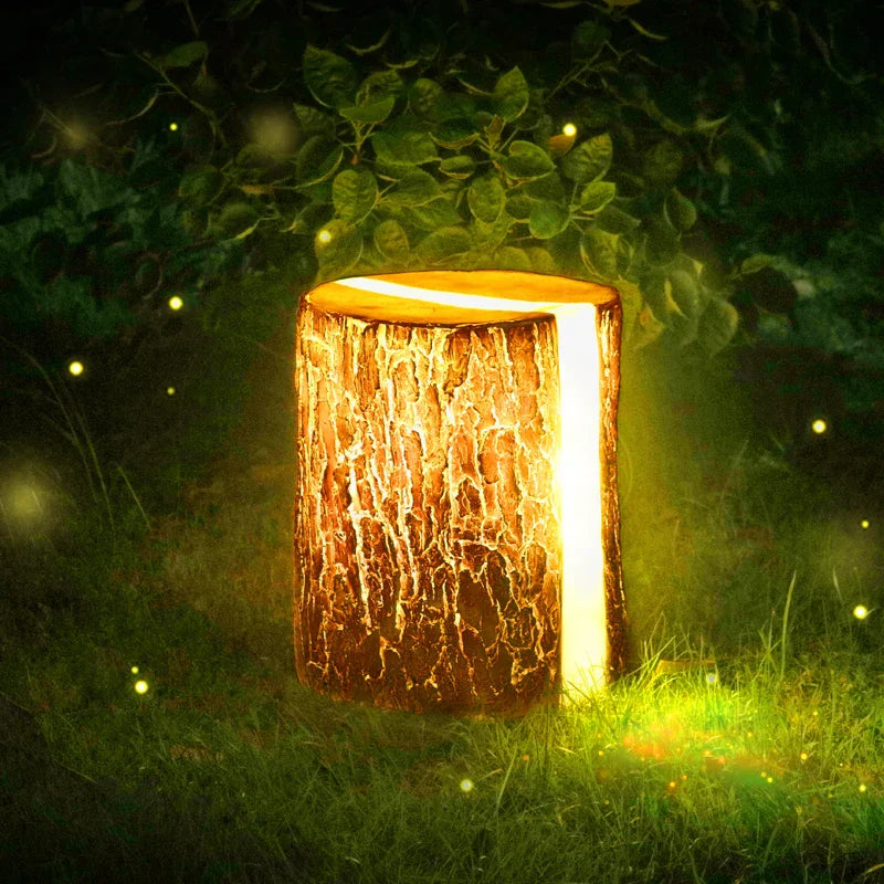 Lampe de Jardin en Souche d'Arbre - Écoénergétique et Longue Durée de Vie