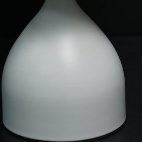 Lampe de Table LED Contemporaine - Éclairage Écologique et Élégant