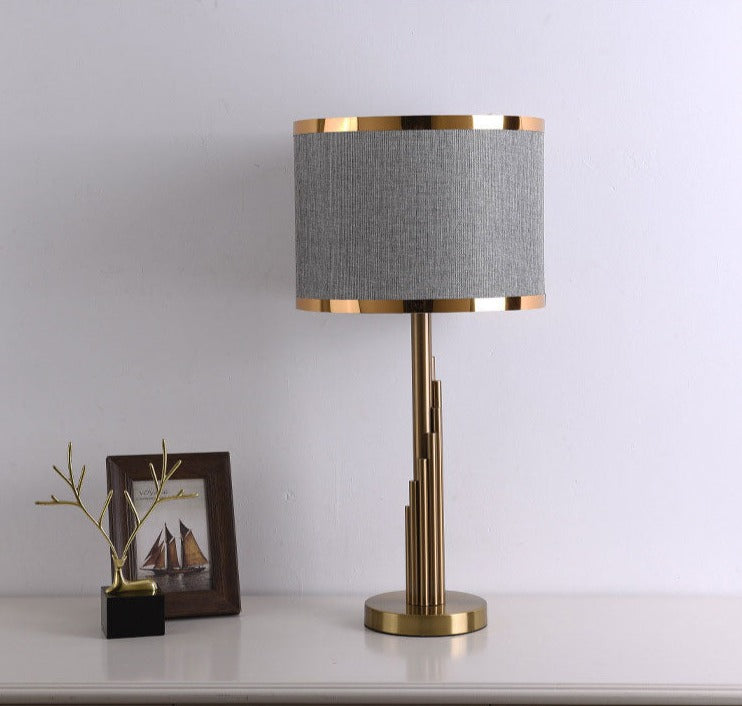 Lampe de Bureau Élégante - Design Chic et Luxueux pour Votre Espace