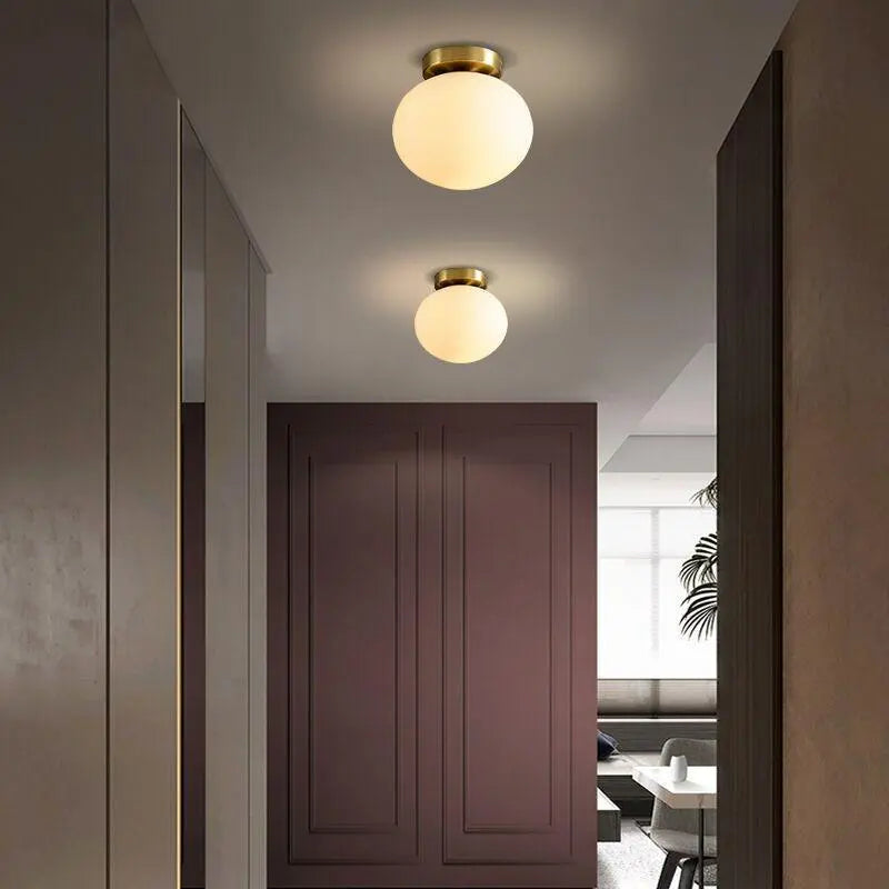 Lampe LED Scandinave en Verre - Design Élégant et Énergie Efficace
