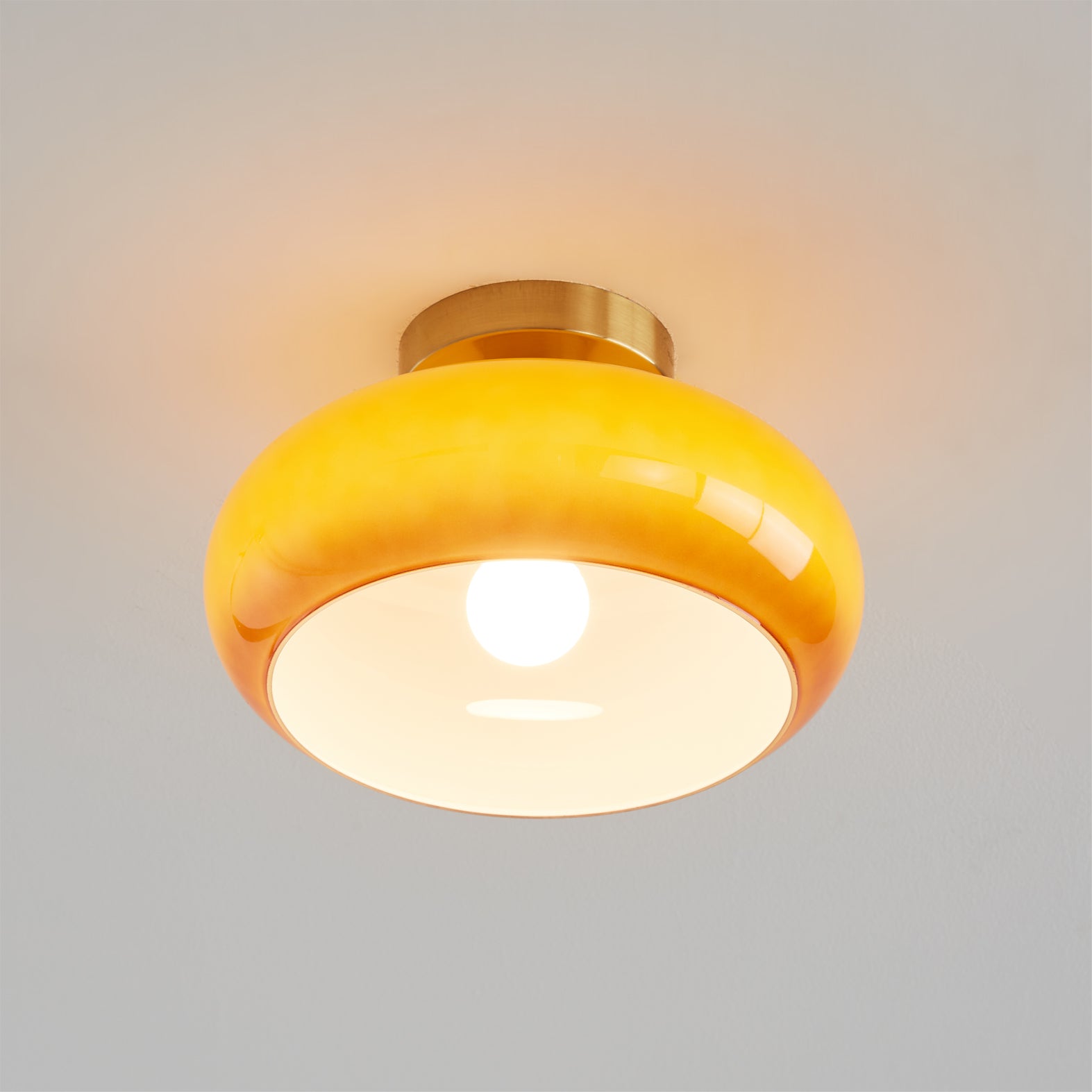Plafonnier Élégant en Verre - Éclairage Intime et Ambiance Cosy