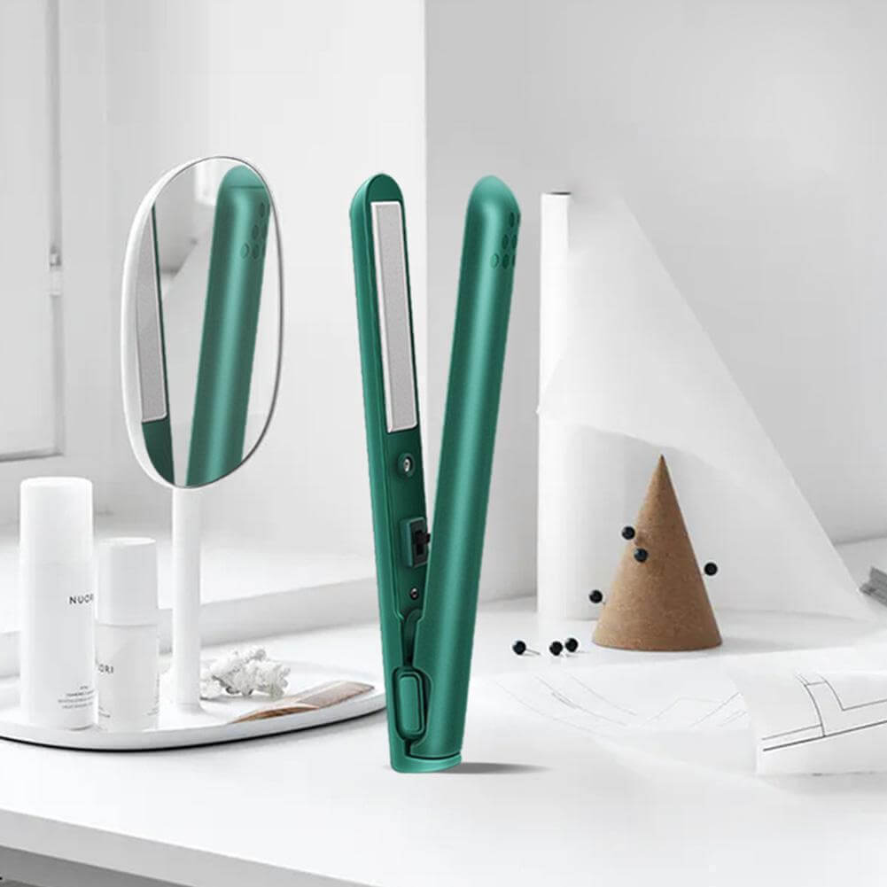 Lisseur de Cheveux Portable - Coiffage Léger et Pratique en Voyage