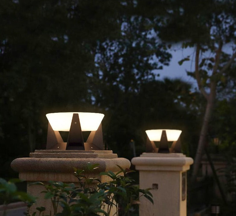 Lampe Solaire LED Étanche - Éclairage Énergétique et Durable pour Extérieur