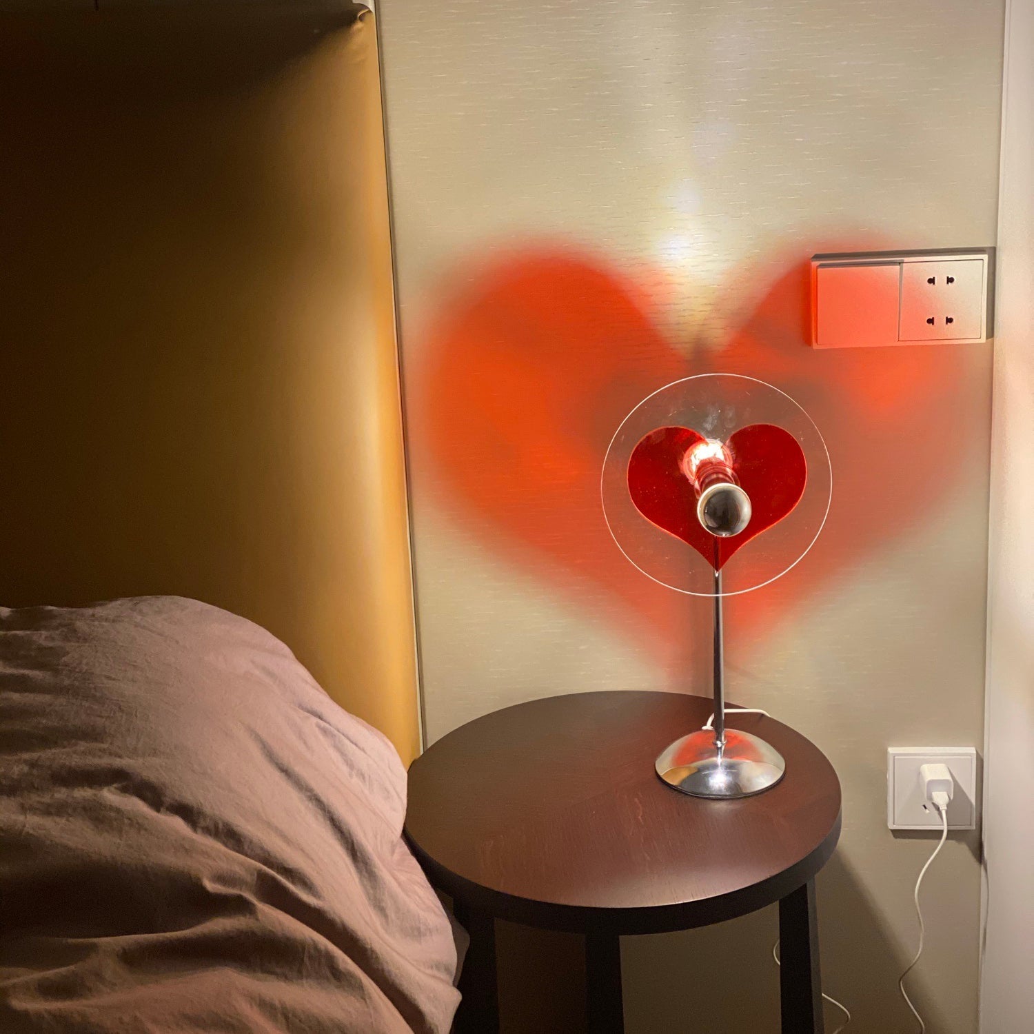 Lampe de Table LED Rechargeable - Éclairage Élégant et Romantique