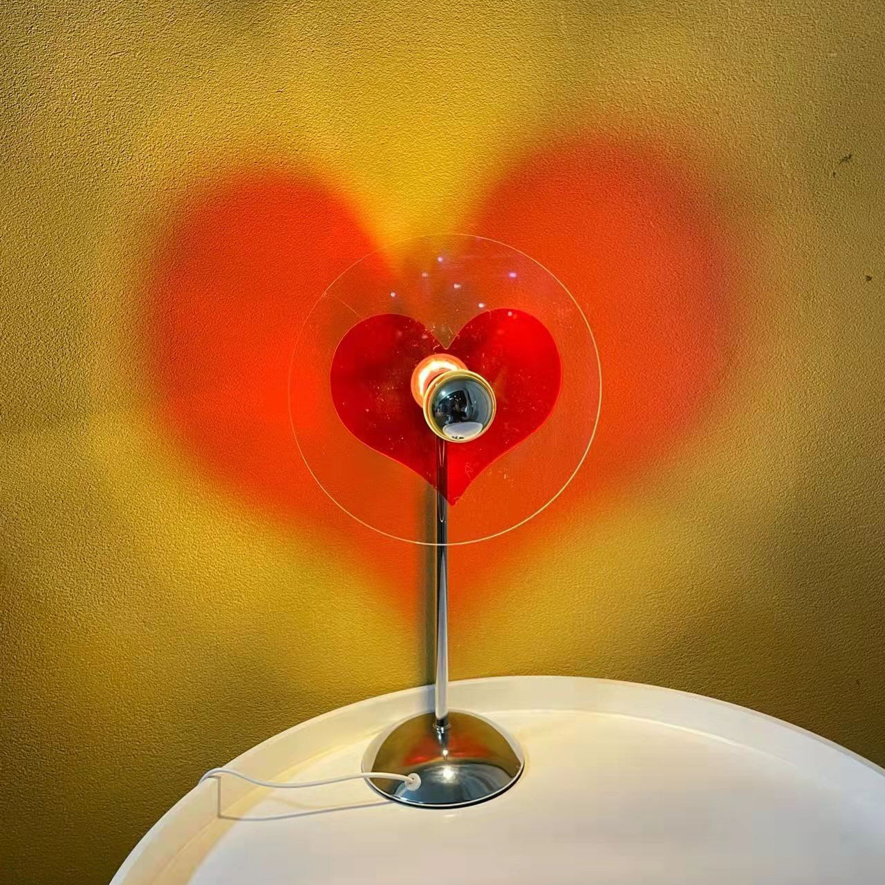Lampe de Table LED Rechargeable - Éclairage Élégant et Romantique