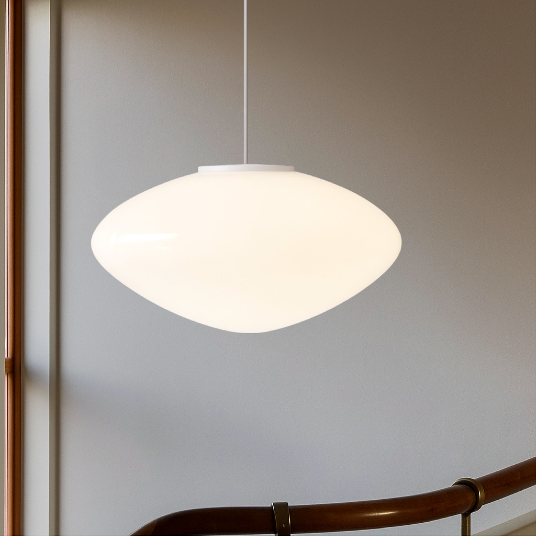 Lampe Suspendue LED Danoise - Design Élégant pour Intérieurs Modernes