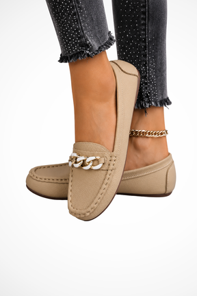 Mocassins mules rembourrés femme à enfiler avec chaîne dorée décorative