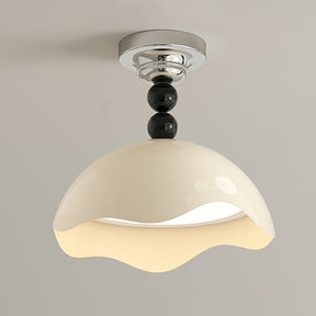 Plafonnier Moderne en Métal - Éclairage Élégant et Atmosphère Chaleureuse