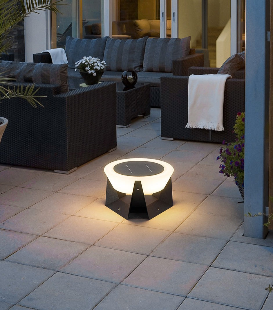 Lampe Solaire LED Étanche - Éclairage Énergétique et Durable pour Extérieur