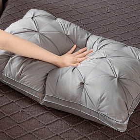 Oreiller Ergonomique en Polyester - Soutien Doux pour un Sommeil Réparateur