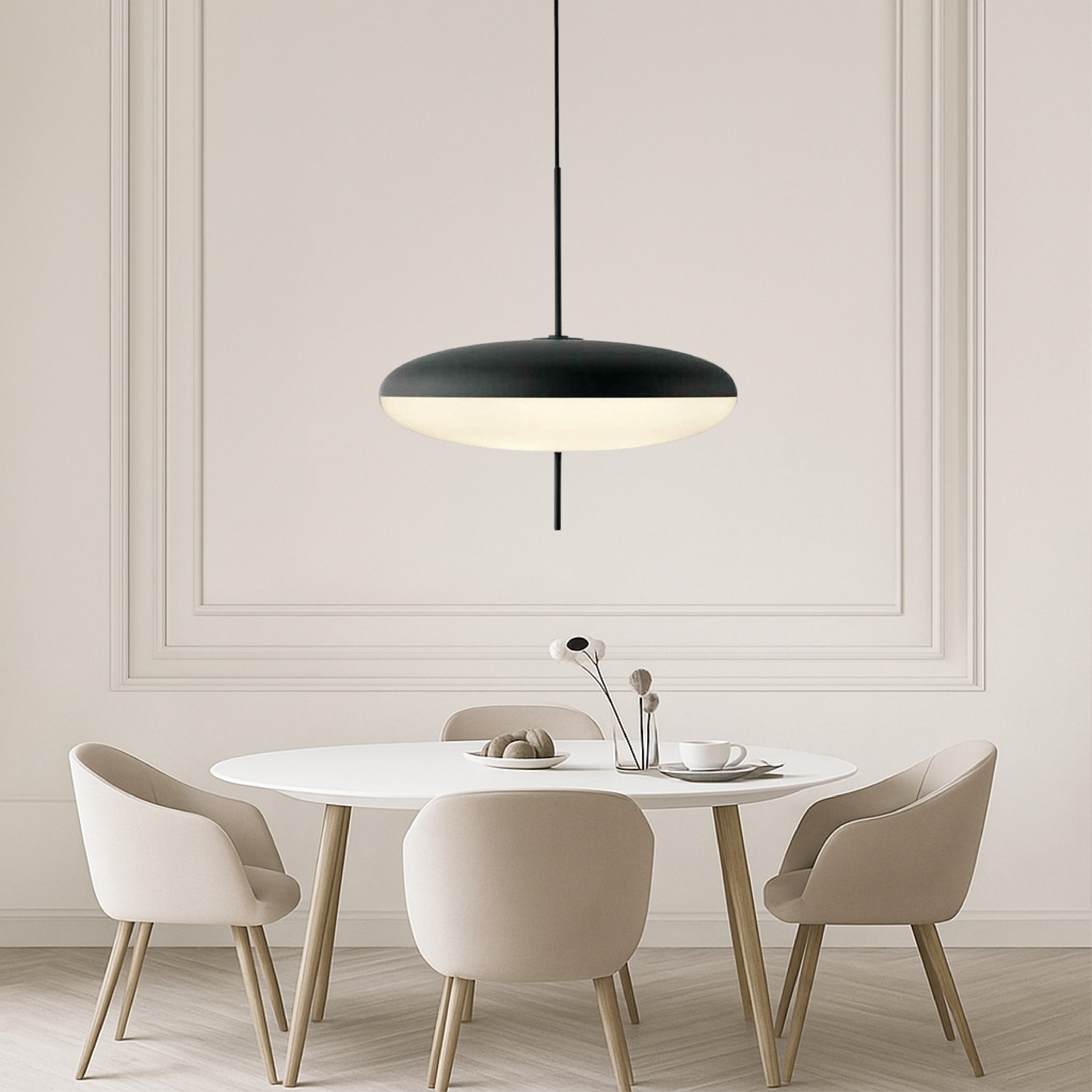 Lampe Suspendue Bauhaus Danoise - Élégance Moderne et Atmosphère Chaleureuse