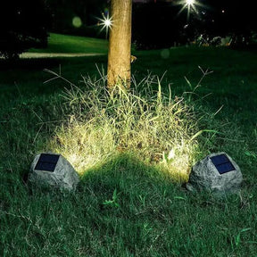 Lampe Solaire d'Extérieur en Pierre - Éclairage Écologique et Durable