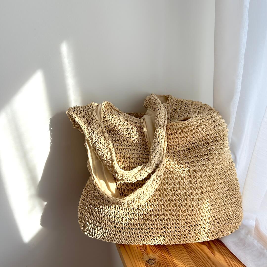 Sac de Plage en Paille Bohème - Rangement Spacieux et Élégant