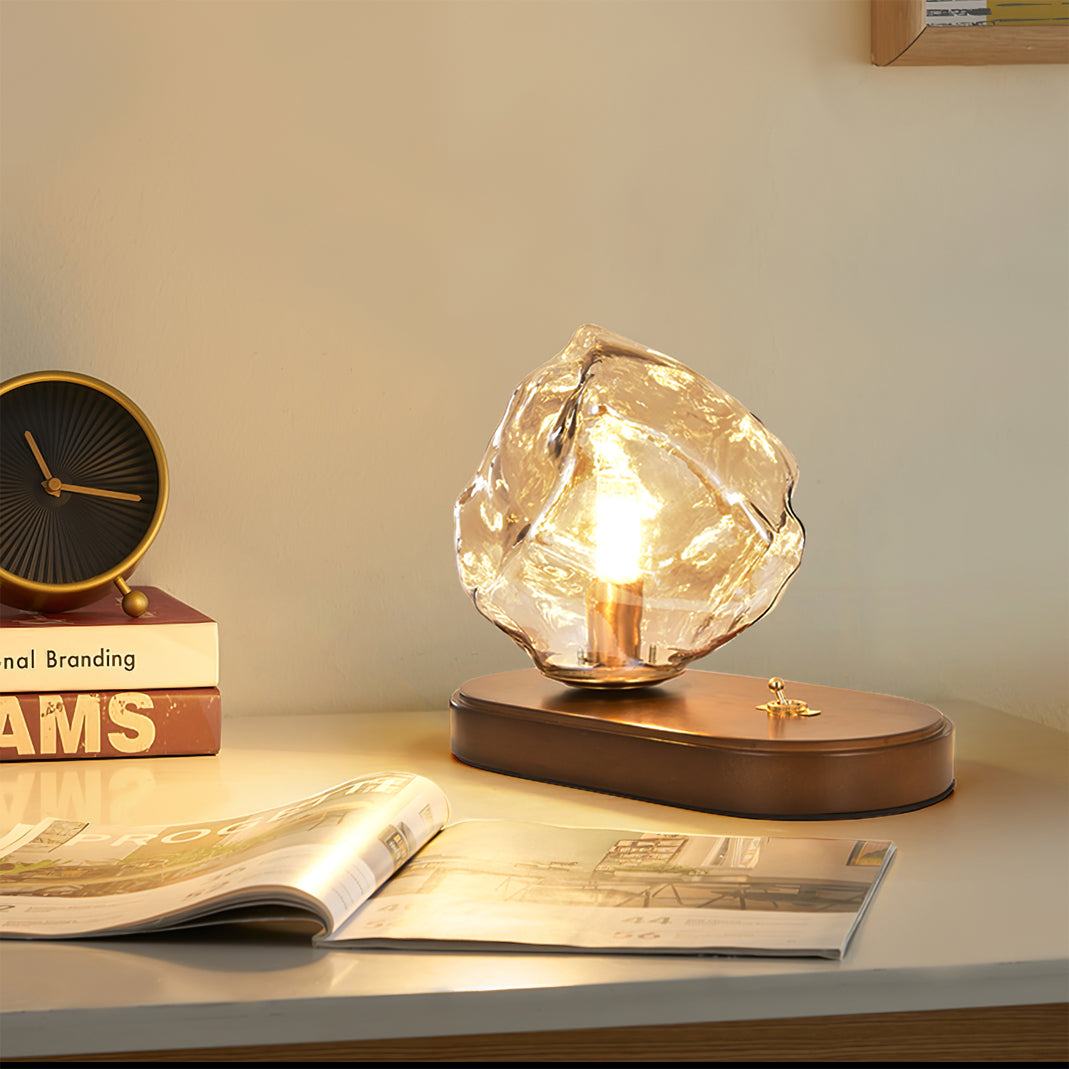 Lampe de Table en Verre Ambre - Design Vintage et Éclairage Chaleureux