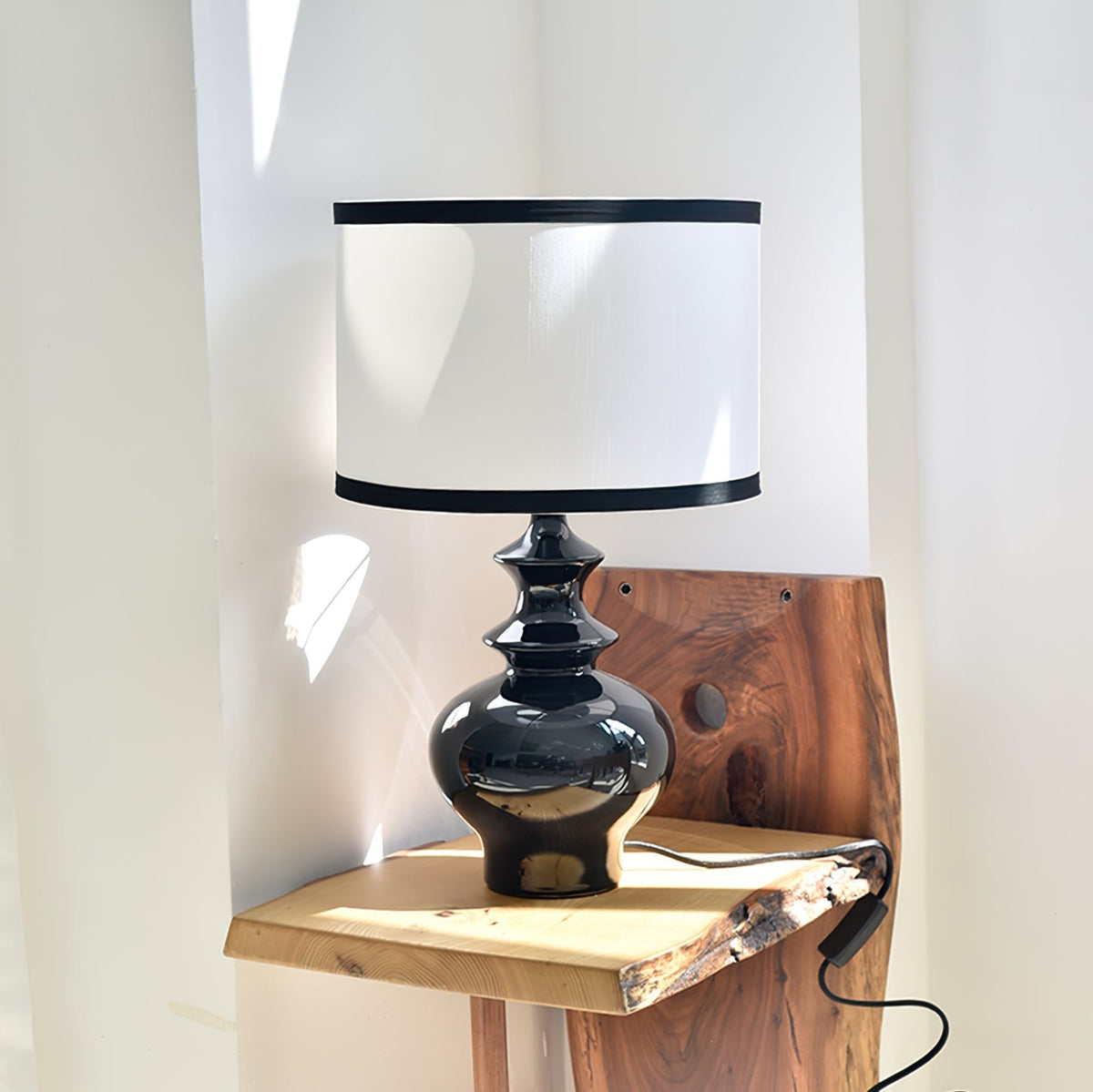 Lampe de Table Vintage - Éclairage Doux et Élégant