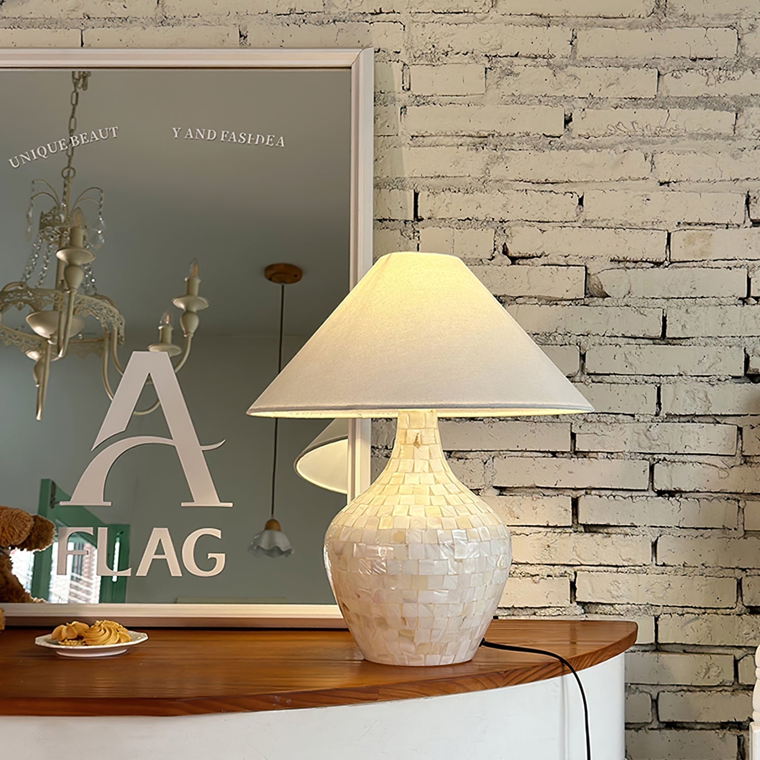 Lampe de Table en Coquillages - Design Élégant et Ambiance Apaisante