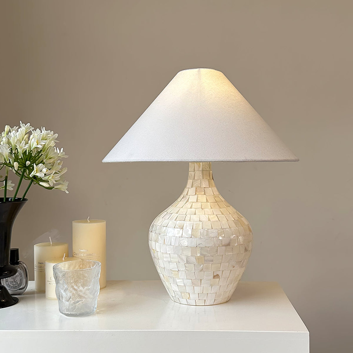 Lampe de Table en Coquillages - Design Élégant et Ambiance Apaisante