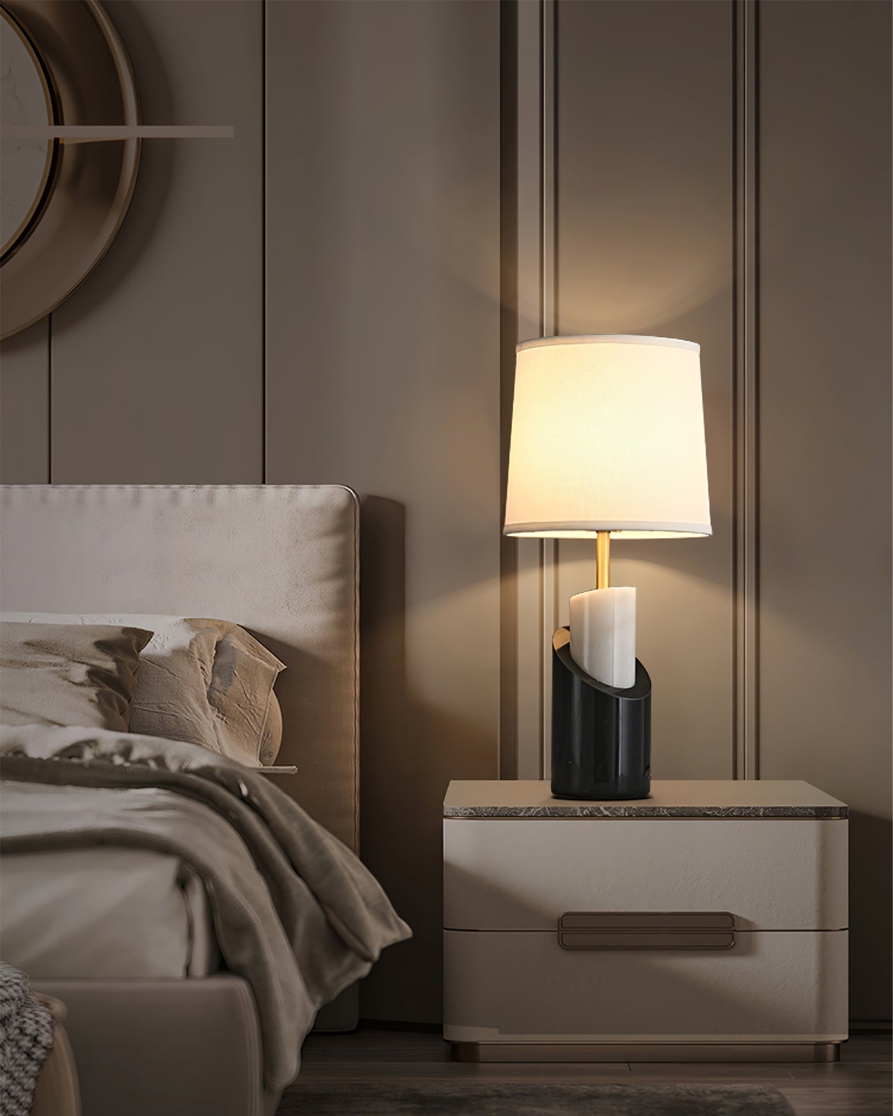 Lampe de Table en Marbre et Laiton - Élégance Classique pour Votre Intérieur