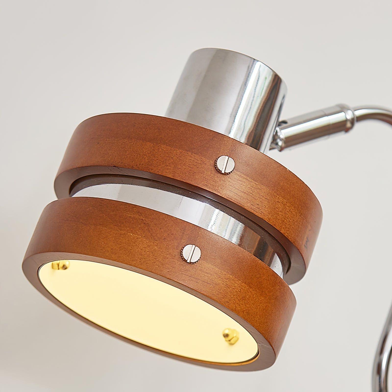 Lampe de Bureau Élégante en Bois - Design Moderne et Tête Rotative
