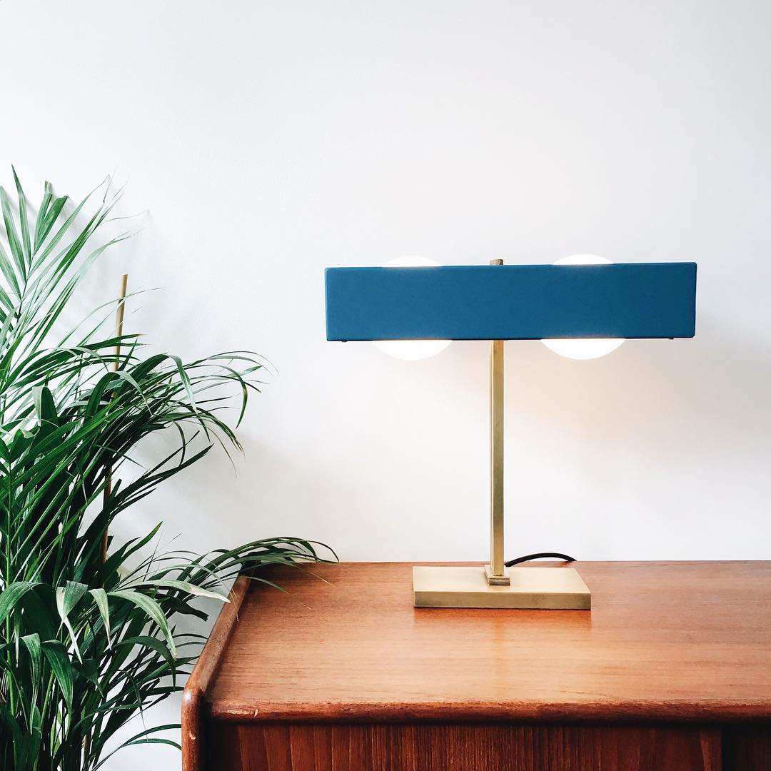 Lampe de Table Design Organique - Lumière Douce et Confortable