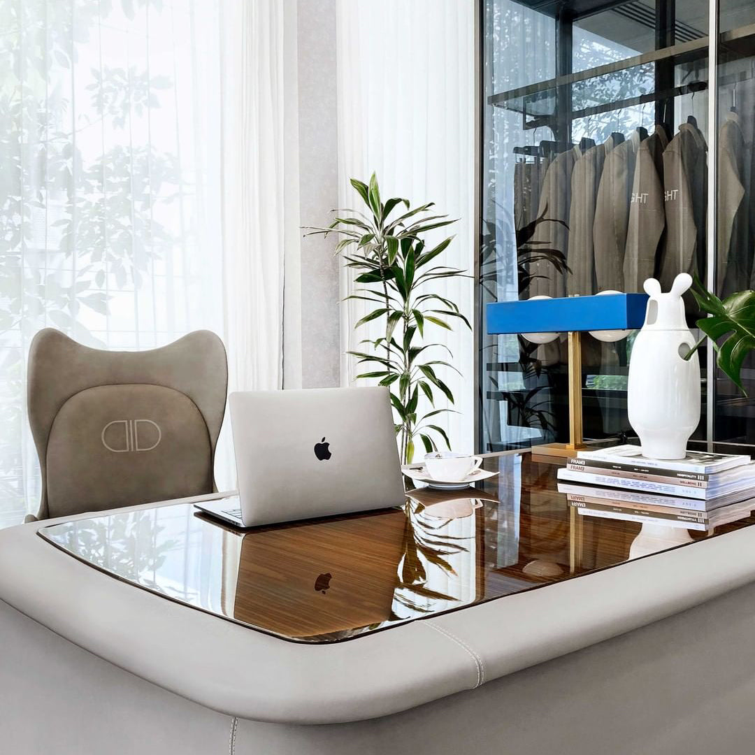 Lampe de Table Design Organique - Lumière Douce et Confortable