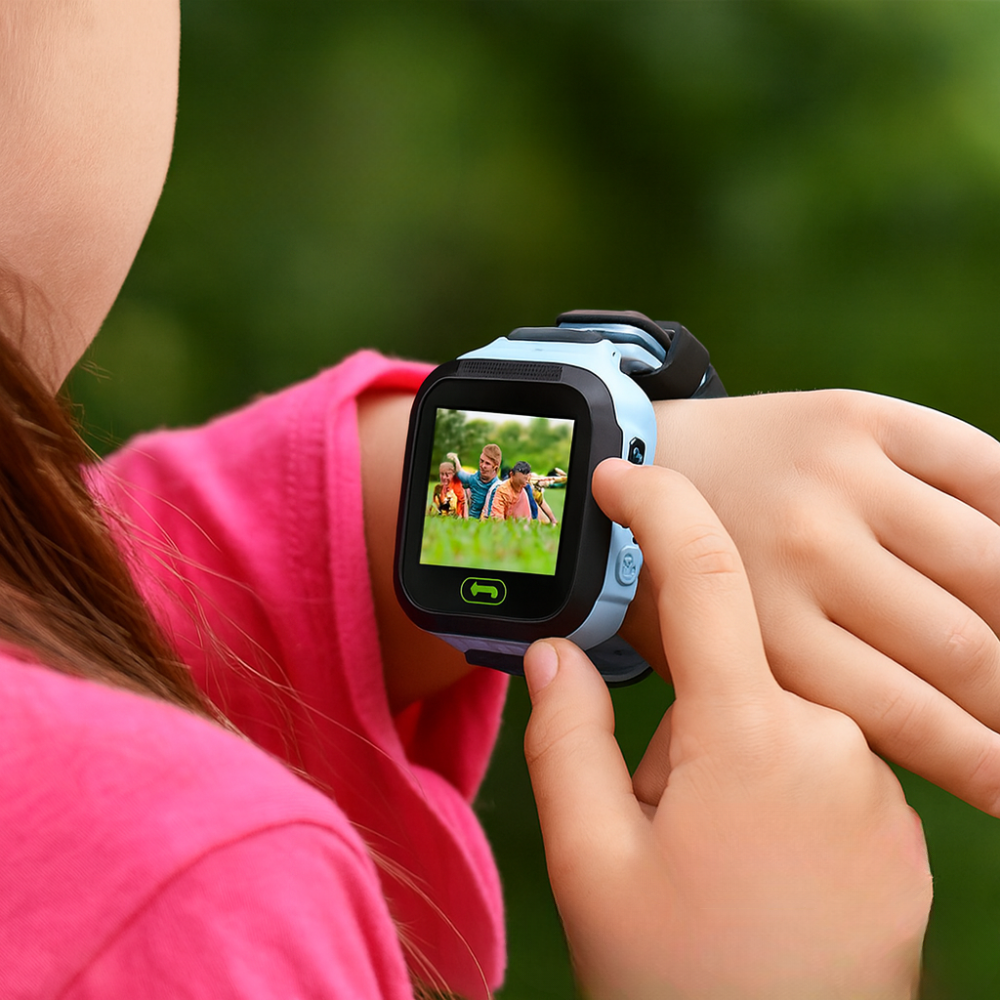 Montre Intelligente pour Enfants | Caméra, Suivi GPS et Design Coloré