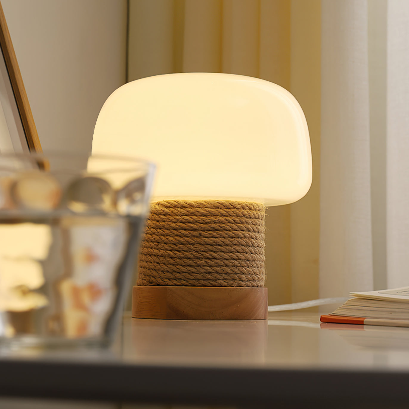 Lampe de Table Moderne en Verre - Élégance et Style Contemporain
