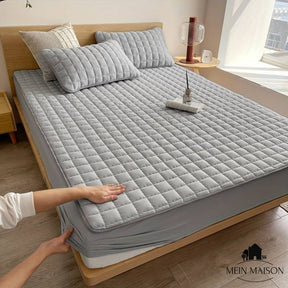 Protège-matelas King Size Imperméable - Doux et Respirant pour un Confort Ultime
