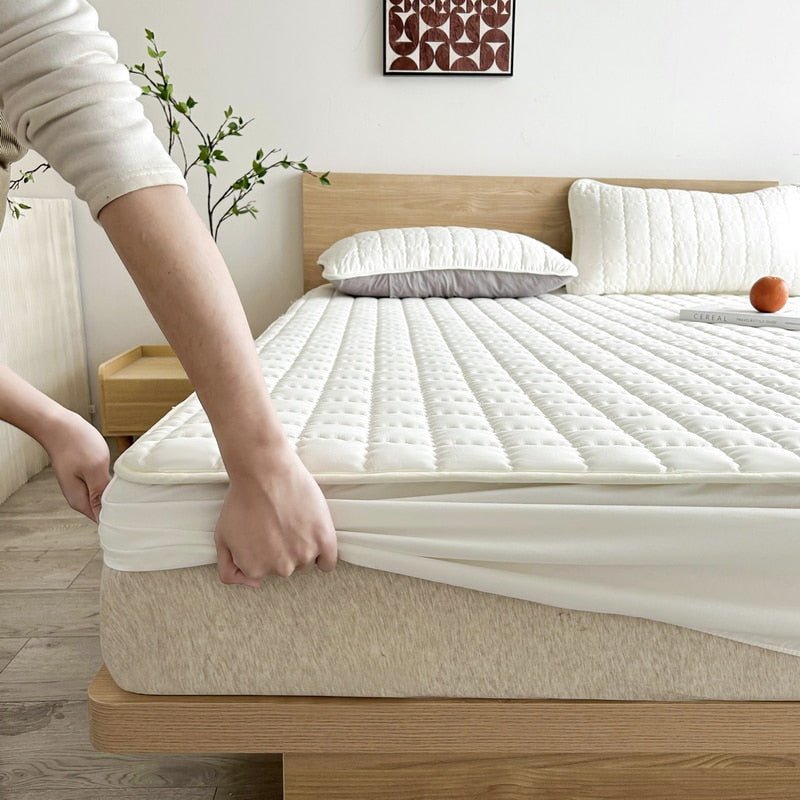 Protège-matelas King Size Imperméable - Doux et Respirant pour un Confort Ultime