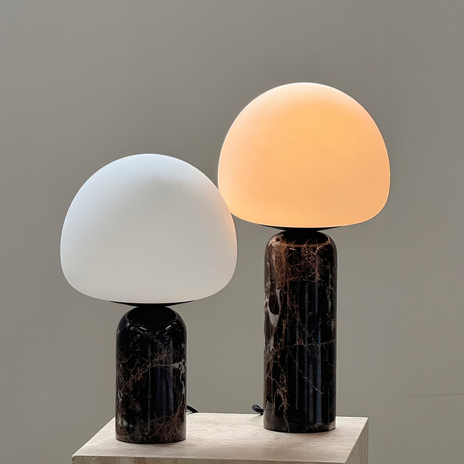 Lampe de Bureau en Marbre et Verre - Élégance Intemporelle pour Votre Intérieur