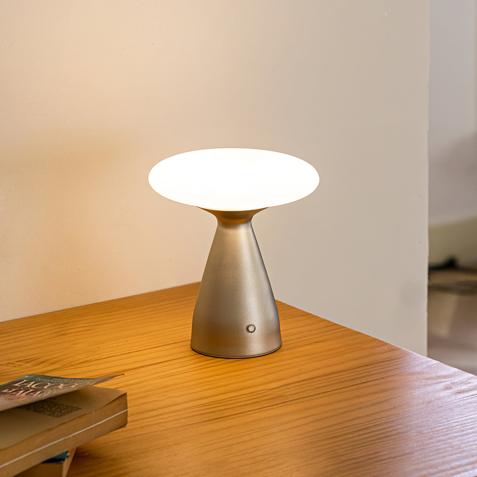 Lampe de Bureau Moderne en Verre - Éclairage Douillet et Élégant