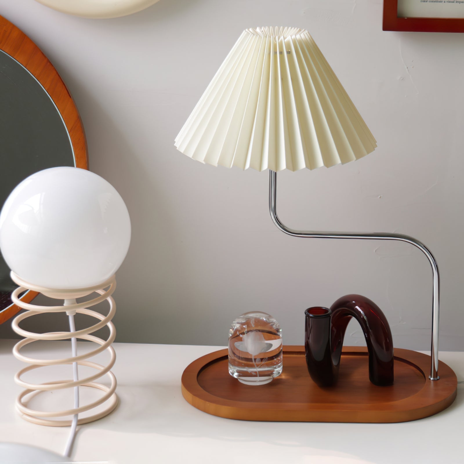 Lampe de Table Moderne - Éclairage Ambiant et Design Élégant