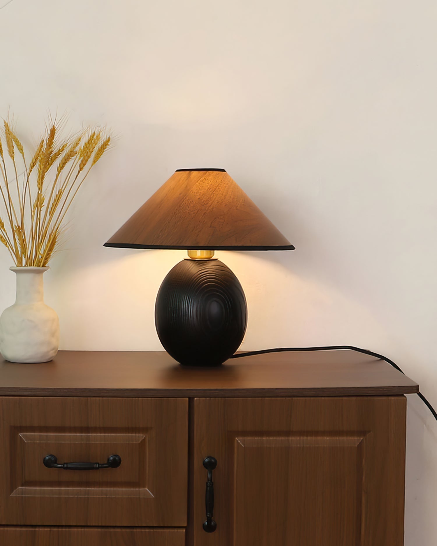 Lampe de Table en Bois - Élégance Naturelle et Ambiance Chaleureuse
