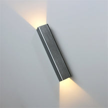 Lampe d'extérieur moderne et élégante - Éclairage Durable pour Espaces Contemporains