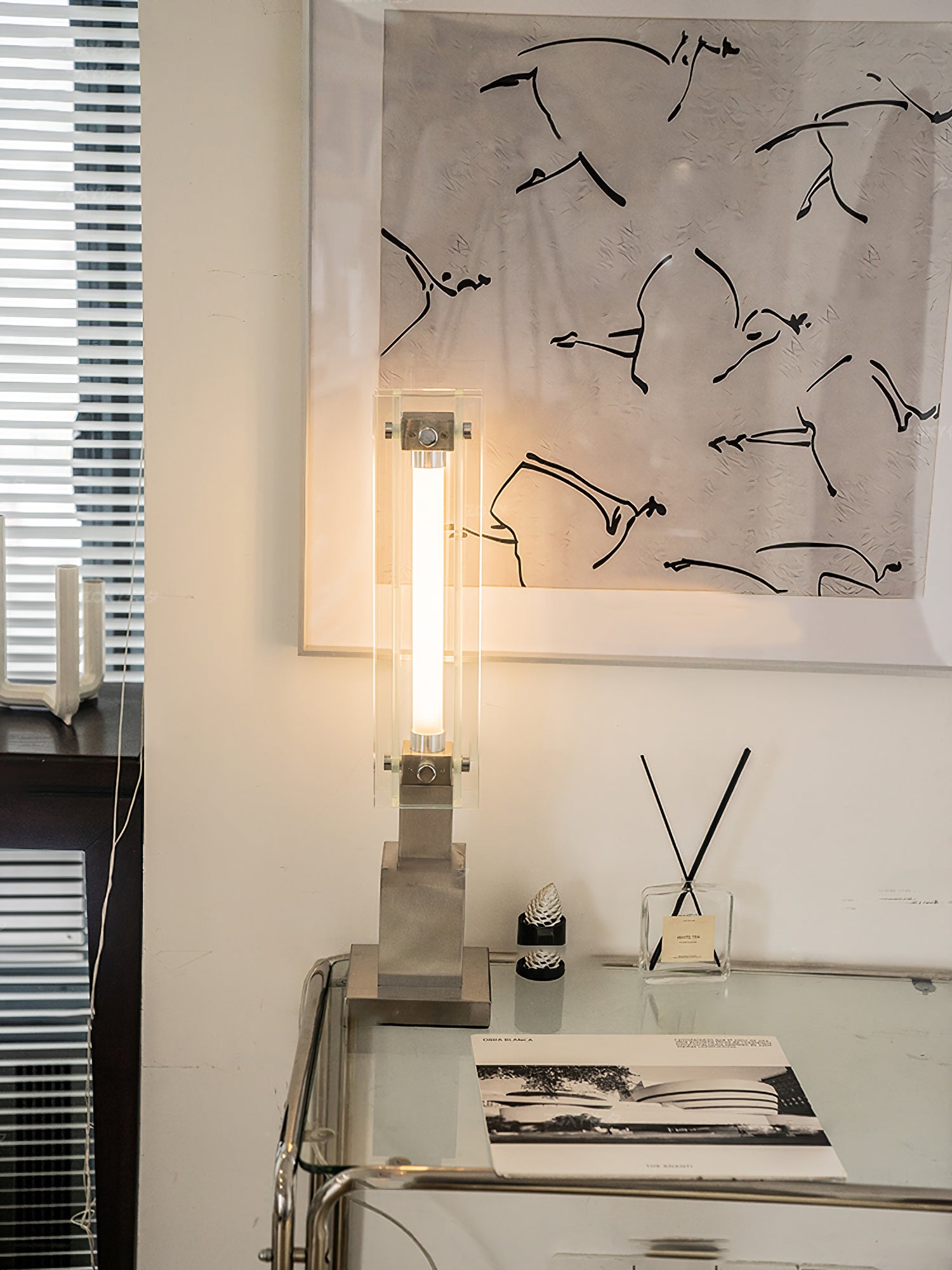 Lampe de Table Bauhaus Élégante - Design Raffiné et Lumière Douce
