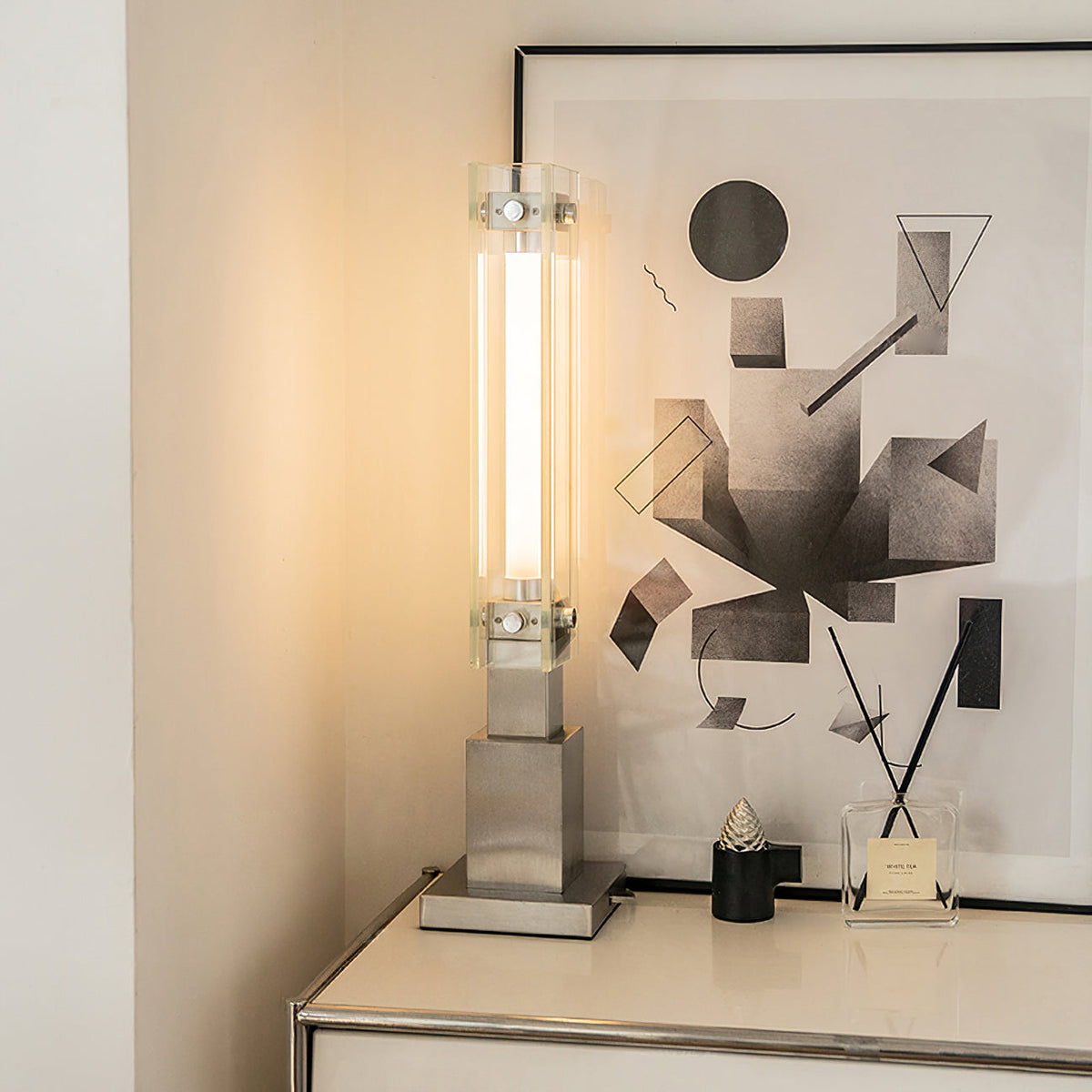 Lampe de Table Bauhaus Élégante - Design Raffiné et Lumière Douce
