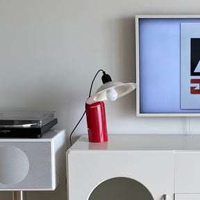 Lampe de Table Moderne Ajustable - Design Polyvalent et Éclairage Flexible