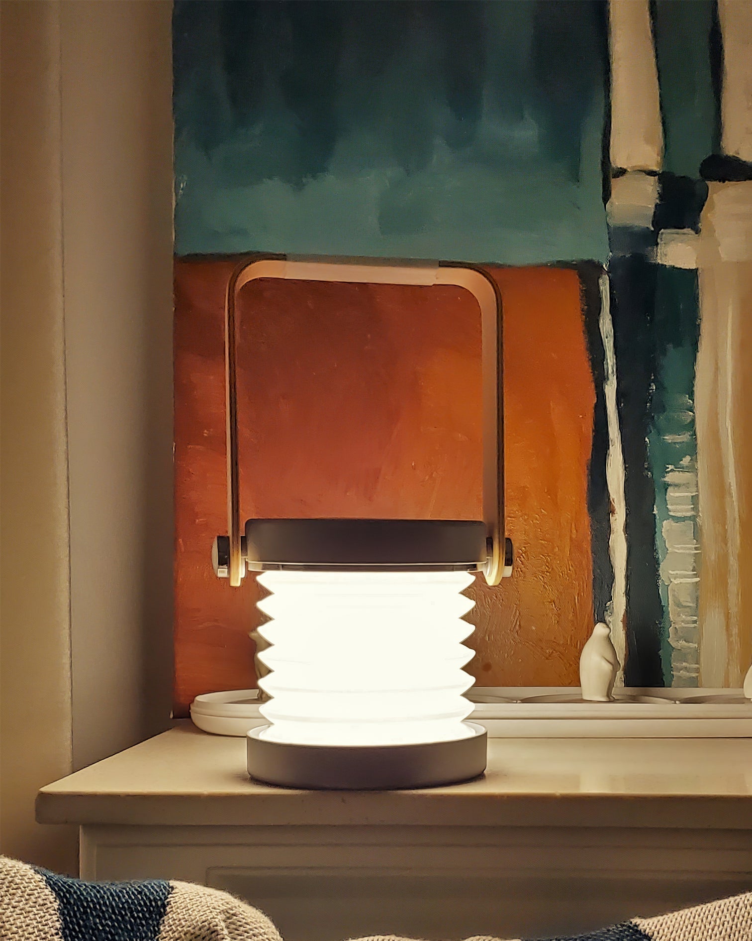Lampe de Table Portable Élégante - Éclat Chaleureux et Design Unique