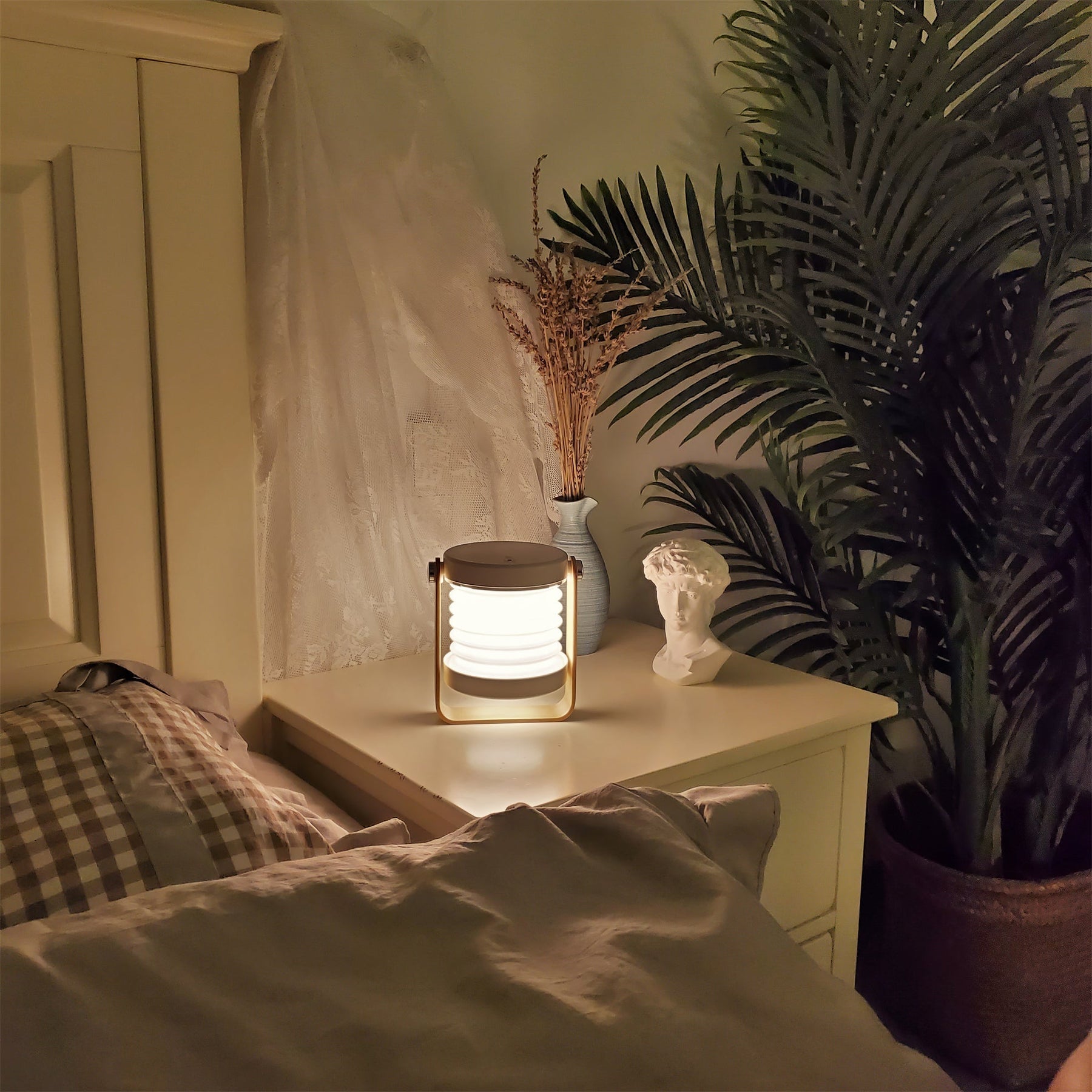 Lampe de Table Portable Élégante - Éclat Chaleureux et Design Unique