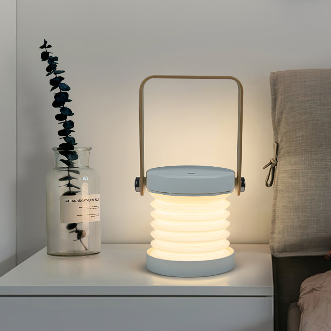Lampe de Table Portable Élégante - Éclat Chaleureux et Design Unique